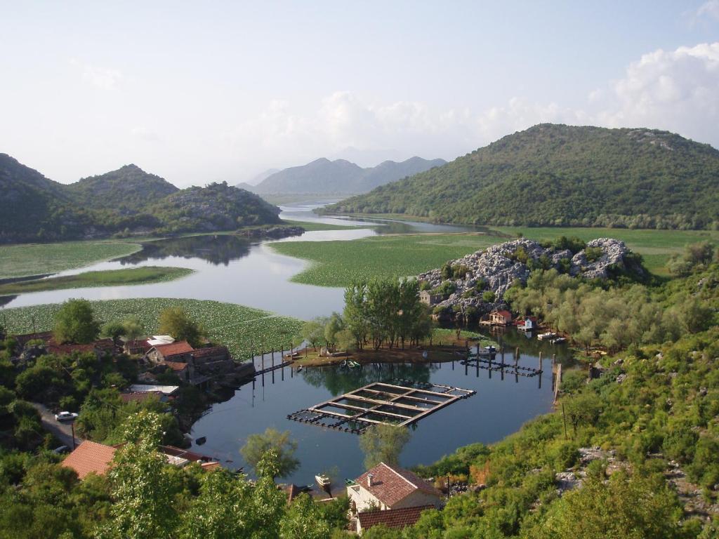 Skadar Lake - Karuč Apartments — photo 1