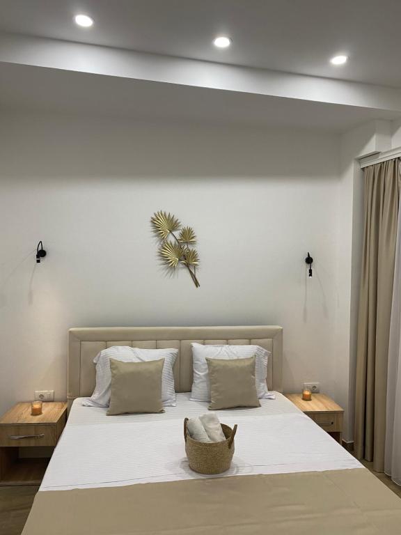 Xhan Apartments photo 2