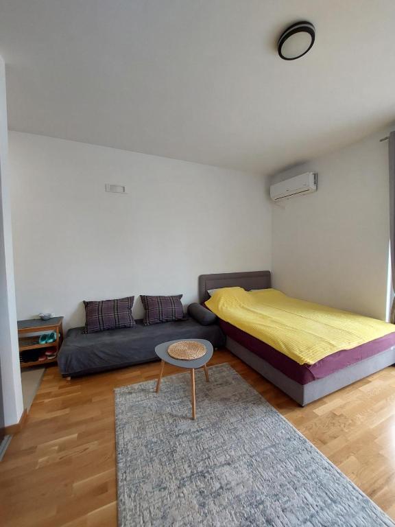 TiN Apartment photo 2