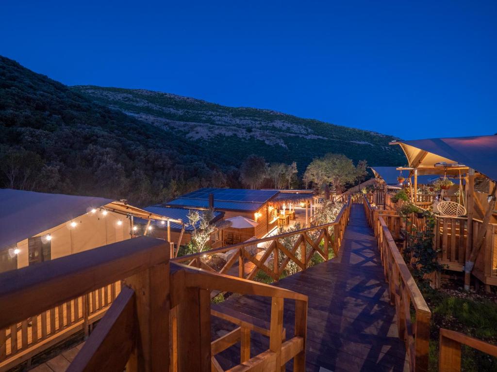 Sea Glamping — photo 1