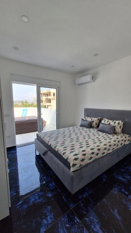 Montebello Inn apartments photo 2