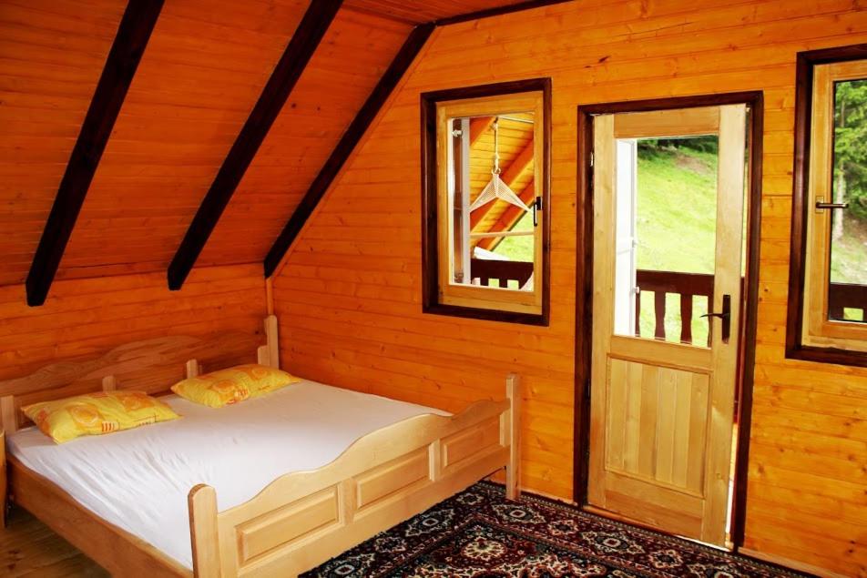 Triangle Woodhouse photo 2