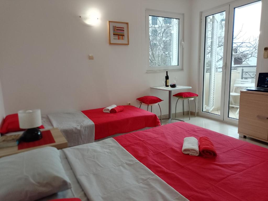 Splendid studio apartment photo 2