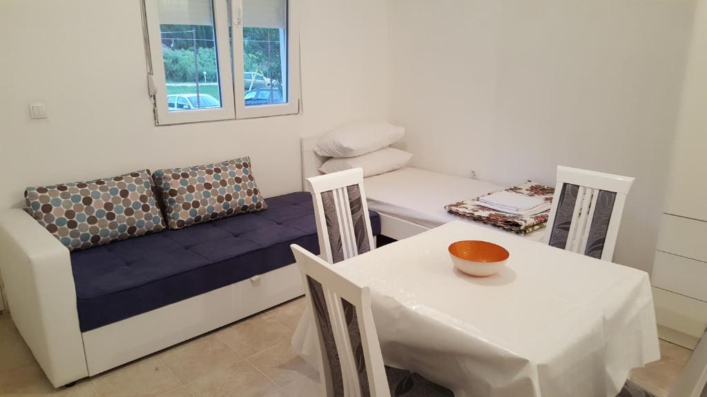 Guest House Levant photo 3