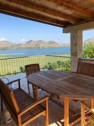 Skadar lake house Bobija — photo 1