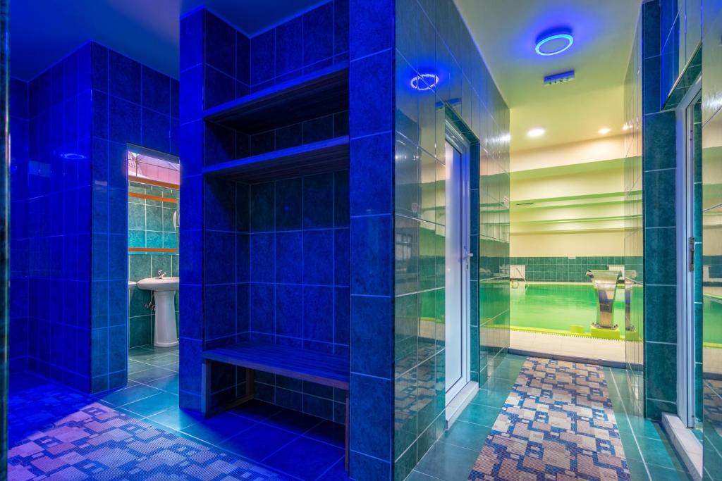 Ski Hotel photo 2