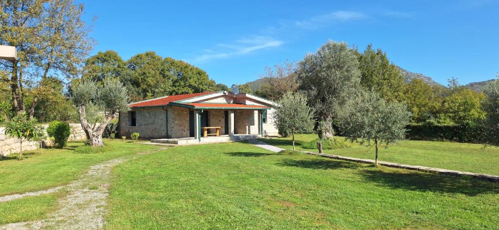 Rustic Cottage Montenegro Bridje — photo 1