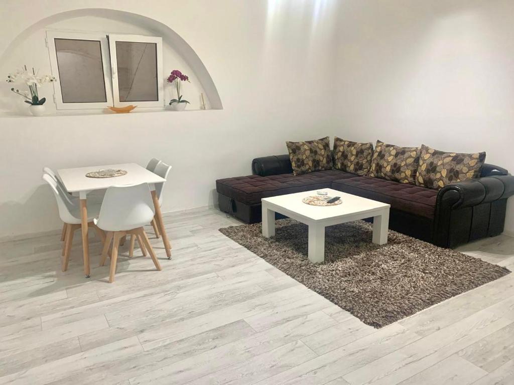 Centrum Apartman & Rooms — photo 1