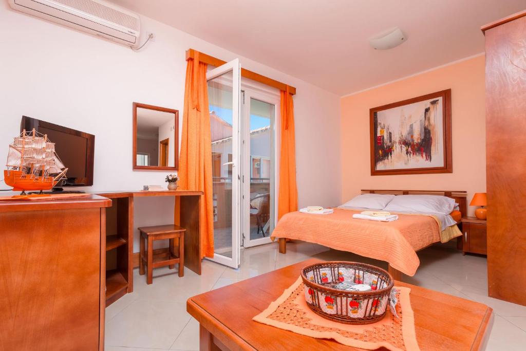 Rosic Apartments Tivat photo 3