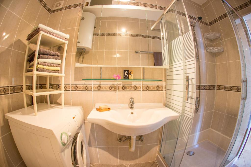 Apartments Mirian photo 3