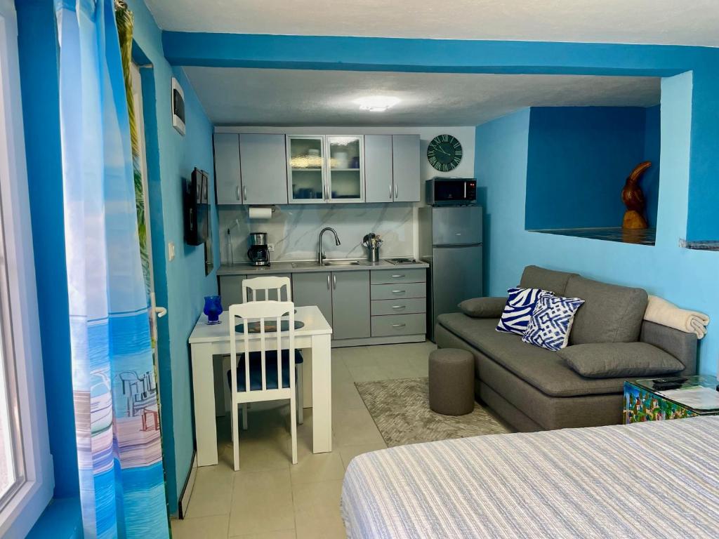 Sutomore Panorama Studio — photo 1