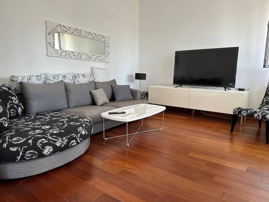Sasha's apartment — photo 1