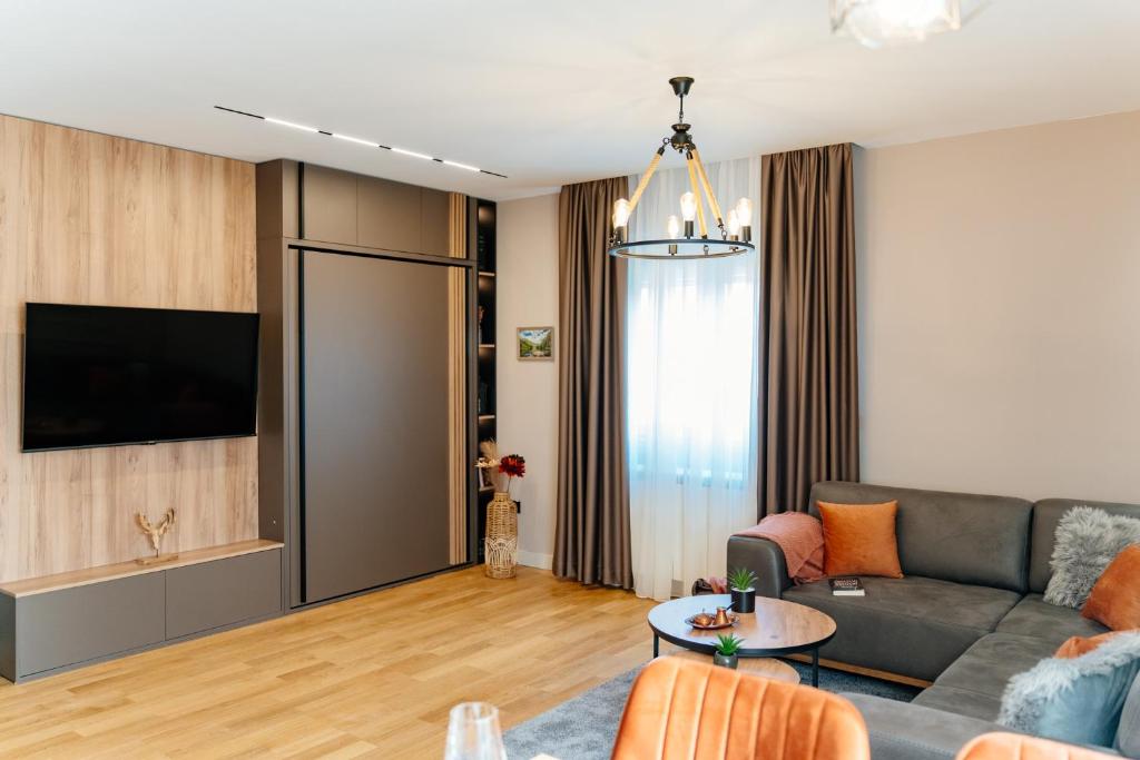 Zafiro M&S Lux Apartment photo 2