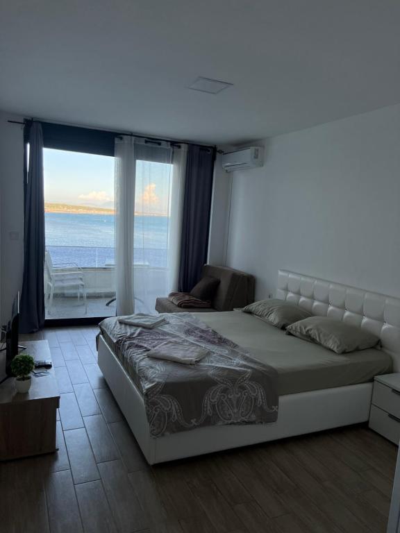 Sea Star Apartments photo 2