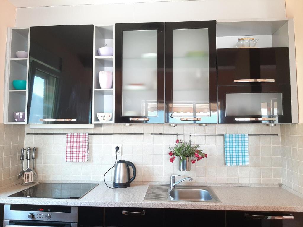 Secret Mirage Apartment photo 3