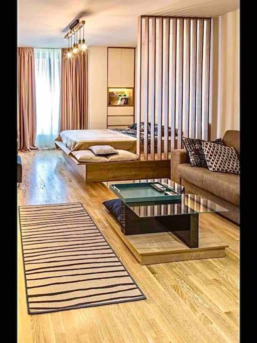 Studio 38 - Modern Studio in Budva photo 2