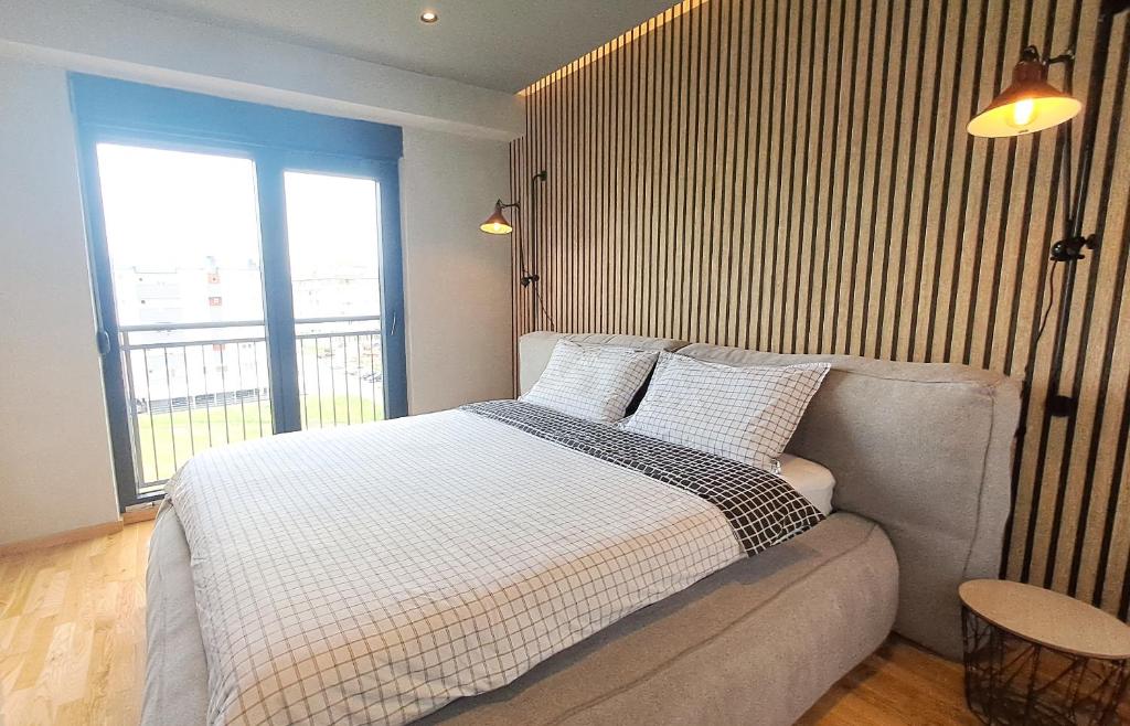Stylish One Bedroom Apartment photo 2
