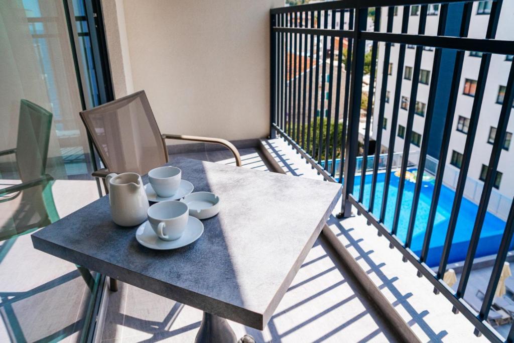 Sunraf Luxe Apartments photo 3