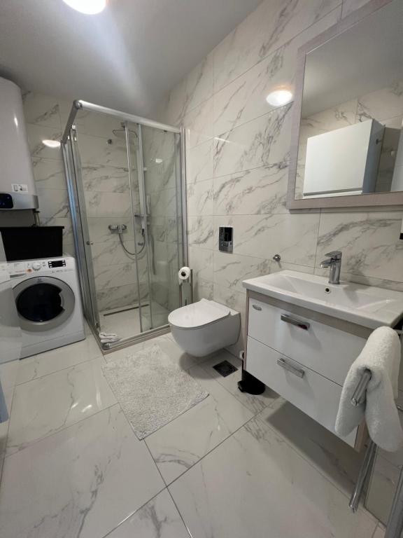 SunSide Apartment Naila - Dobra Voda photo 3