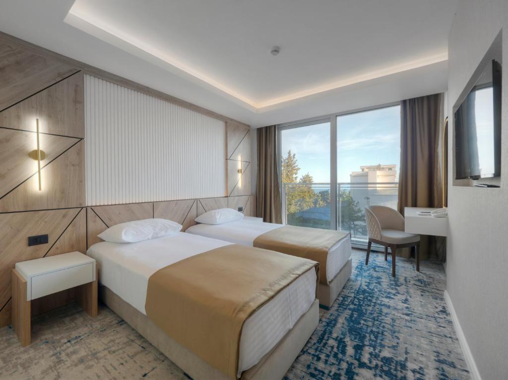 Hotel Tara Becici photo 2