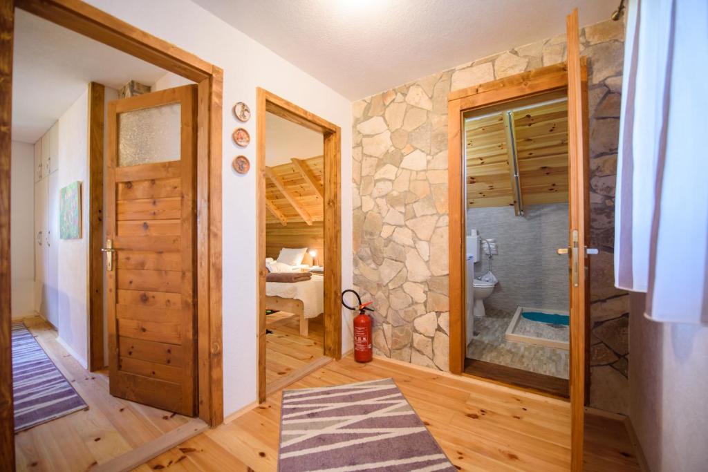 Sterling Lodge photo 3