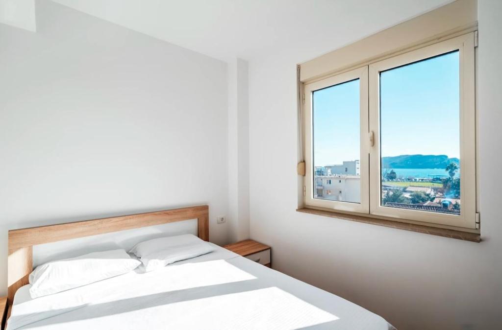 Sea-view PD38 by In Property photo 2