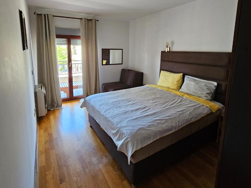 Seaview Apartment photo 2