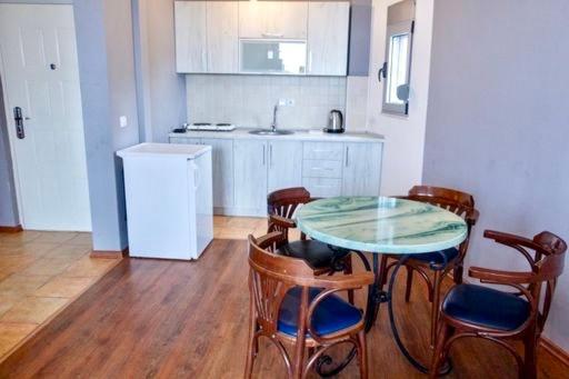 Romantica Apartments photo 3