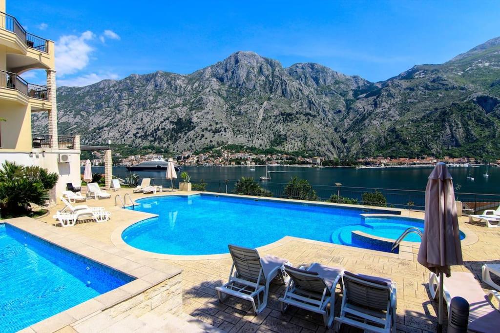 Sea view and pool! Brend new! Vista — photo 1