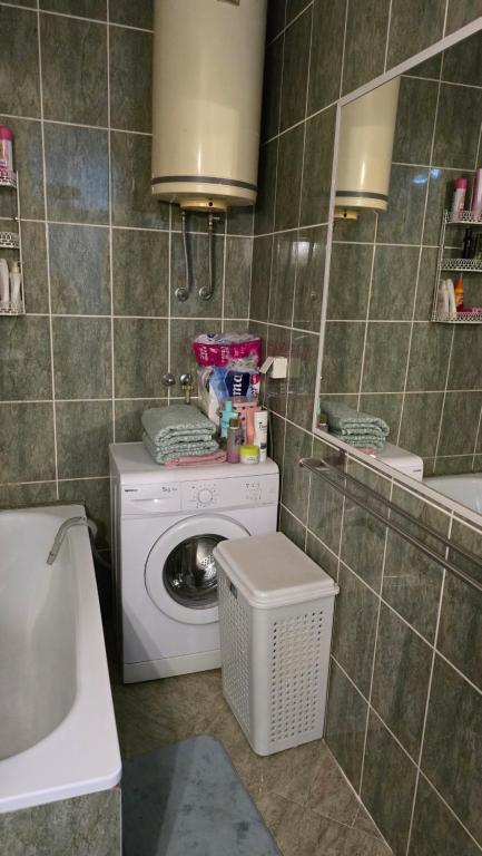 Sophie's Emerald Studio apartment photo 3