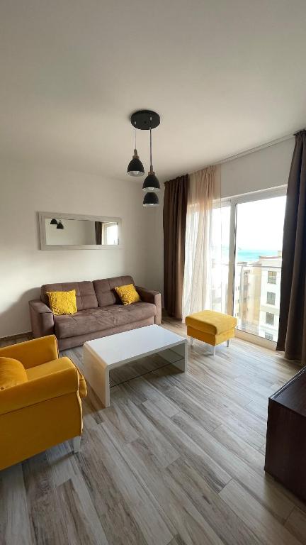 Sea view apartment in Bečići photo 2