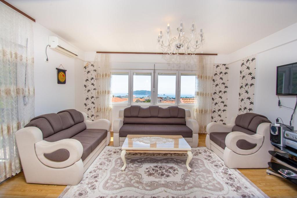 Sea view Lazi — photo 1