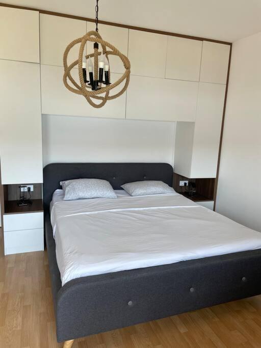 Sea view and family friendly home photo 2