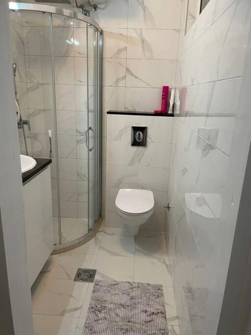 Sea view and family friendly home photo 3