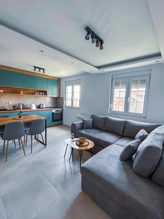Sunset Apartment — photo 1