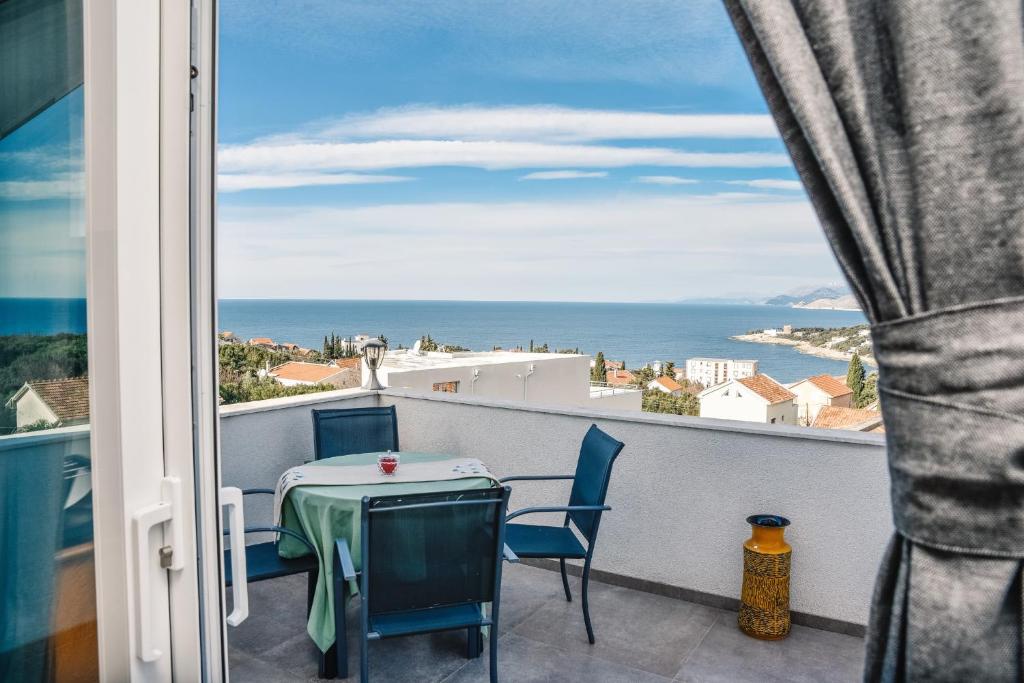 Seaview Apartments Bonaca — photo 1