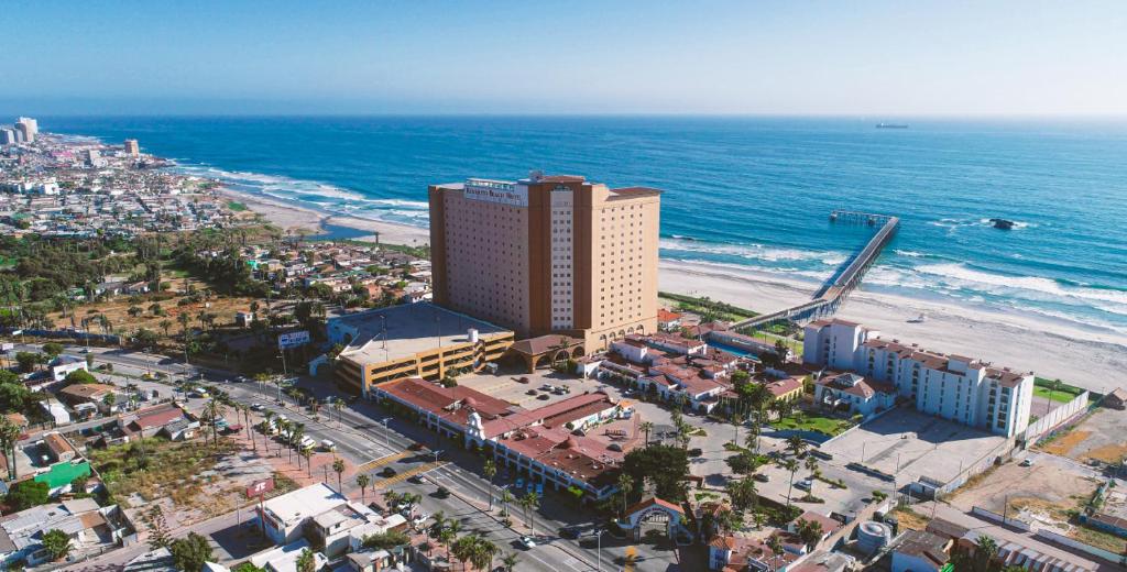 Rosarito Beach Hotel — photo 1