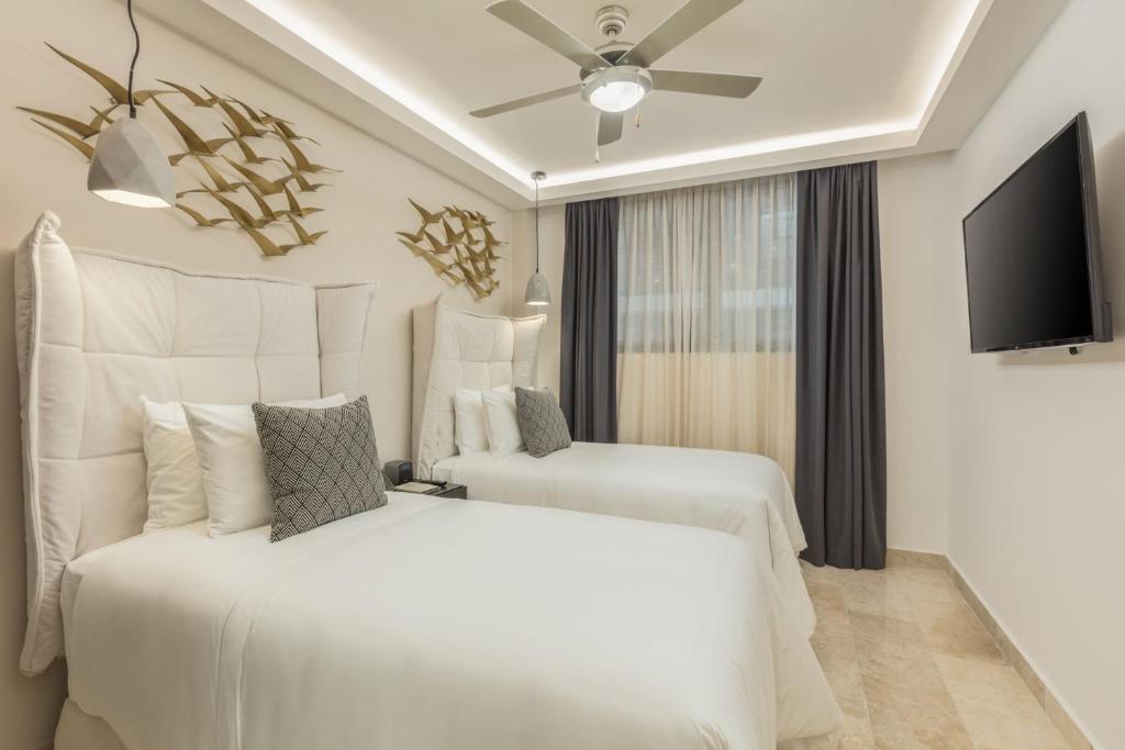Serenity Hotel Boutique By Alsol photo 2