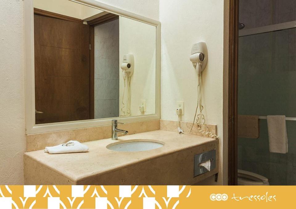 Hotel Tres Soles photo 3