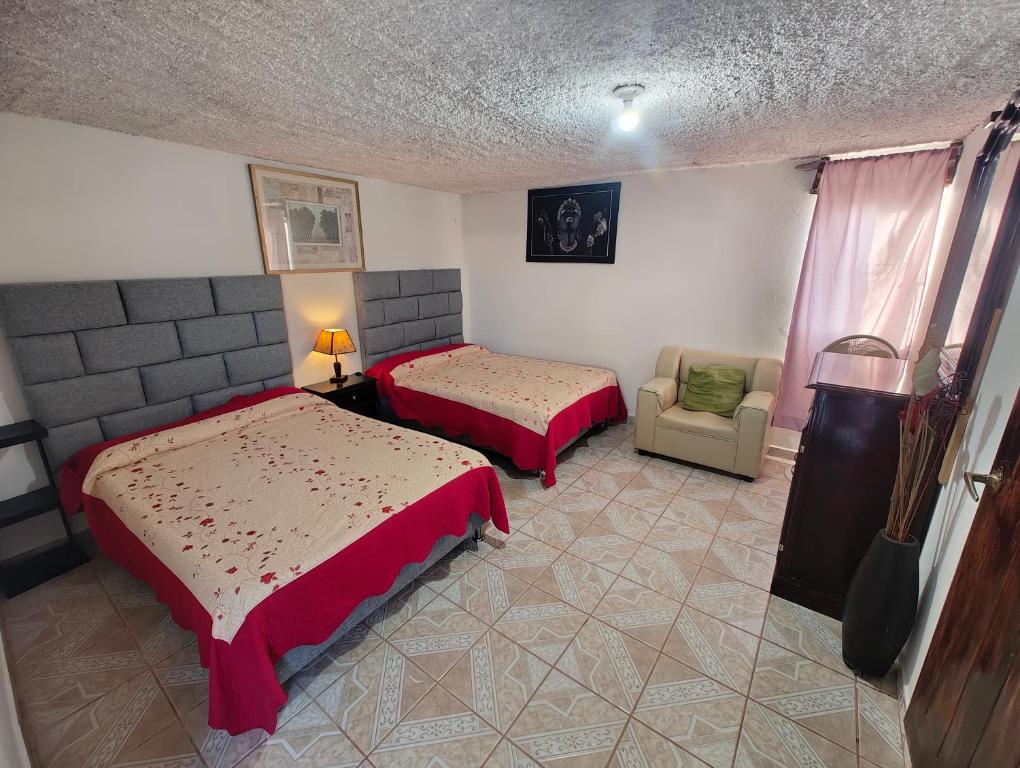 Hotel Don Quijote photo 2