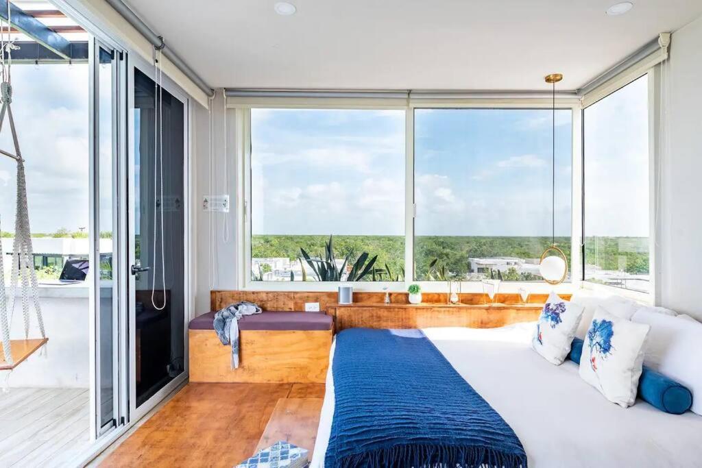 Rooftop Pool Paradise with Jungle Views photo 2