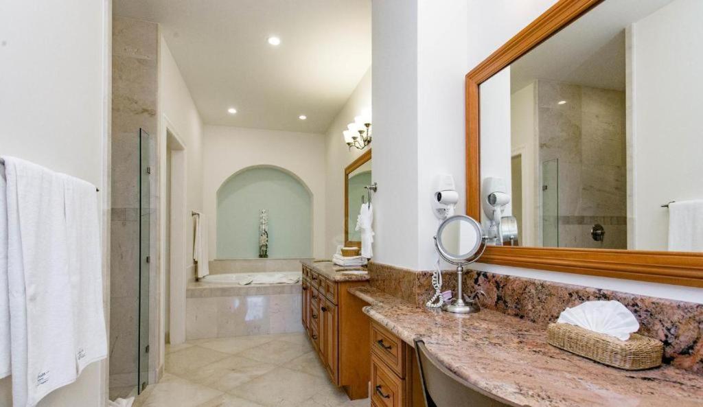 Affordable Luxury 3BR The BEST Cozumel has to offer it is The LANDMARK photo 3