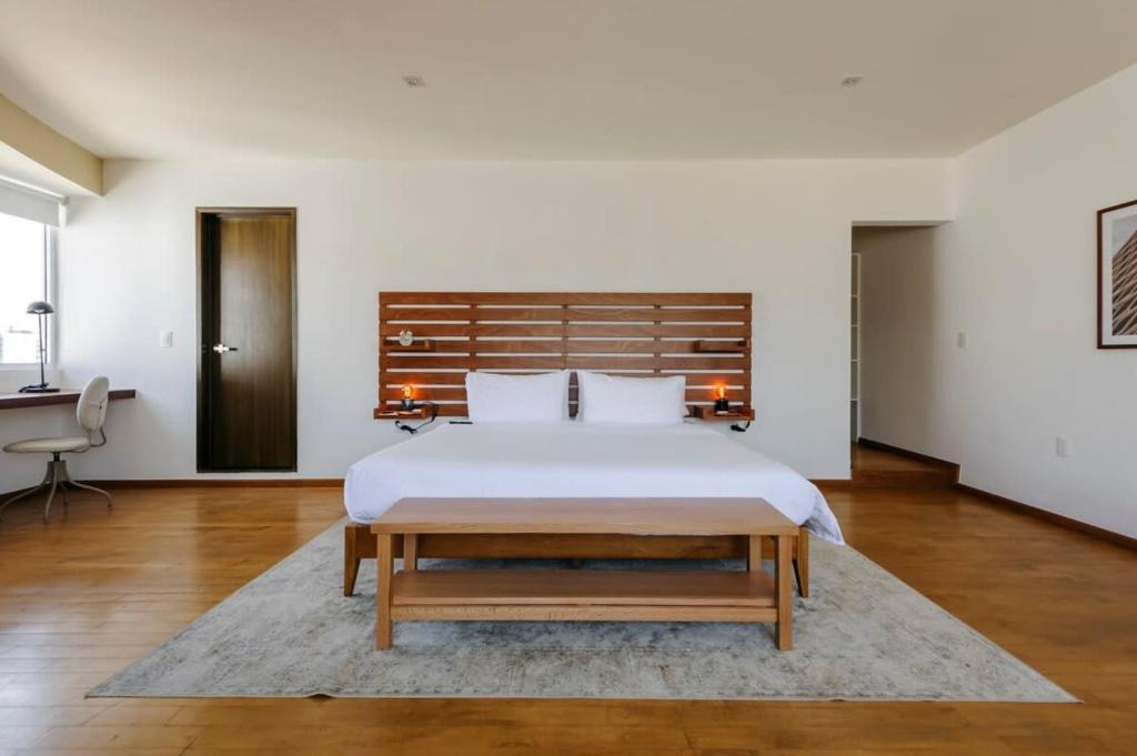 Stunning penthouse with terrace in Condesa photo 2