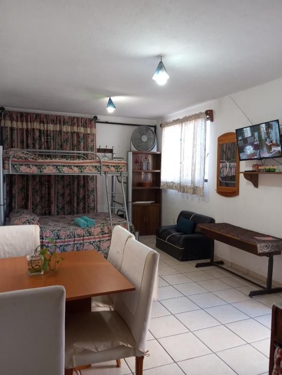 Sweet Home photo 2