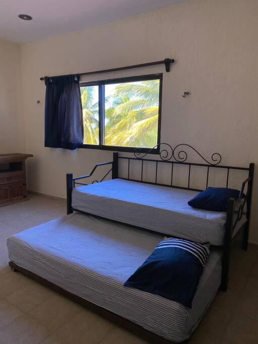 Wonderful beach house in Telchac photo 2
