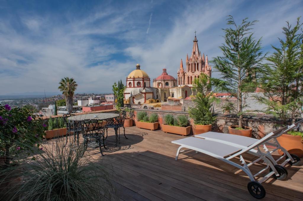 Suite de Lujo con Terraza Panorámica photo 3