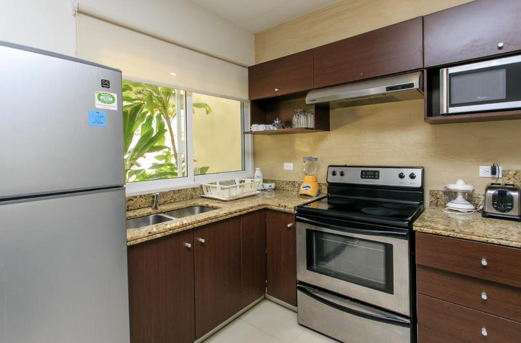 Sabbia Condos in Mamitas Beach! photo 3