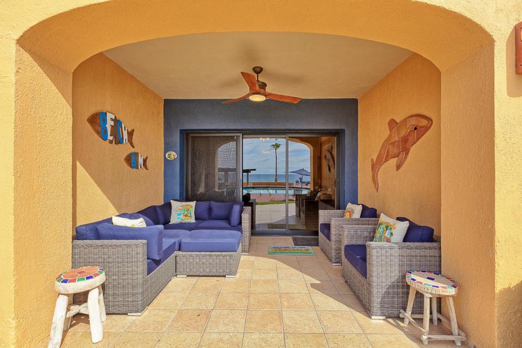 Ground Floor 2BR Beachfront - Steps to Pool - Princesa E104 - BeachBumCondos photo 3