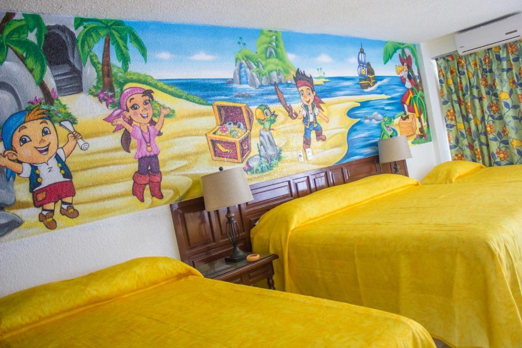 Sands Acapulco Hotel & Bungalows photo 2