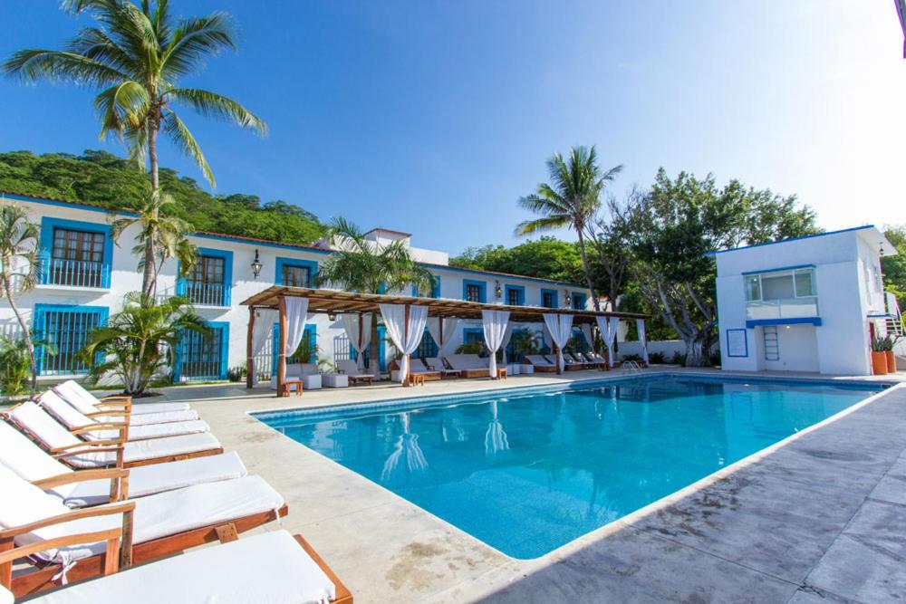 Hotel Santa Cruz Huatulco photo 2